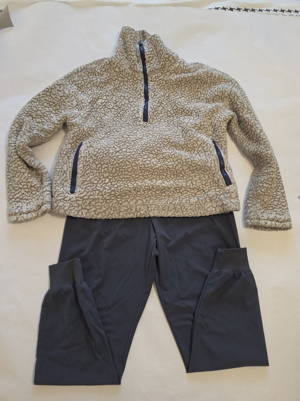 Women's Athletic Works Grey Joggers And Thread Supply Beige Fleece Size Small